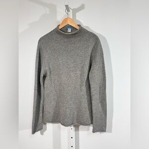 White + Warren 100% Cashmere Crewneck Sweater – Soft Gray Minimal Luxe Women’s S